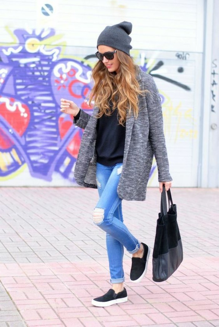 šedý kabát příležitostné podzimní móda současné trendy