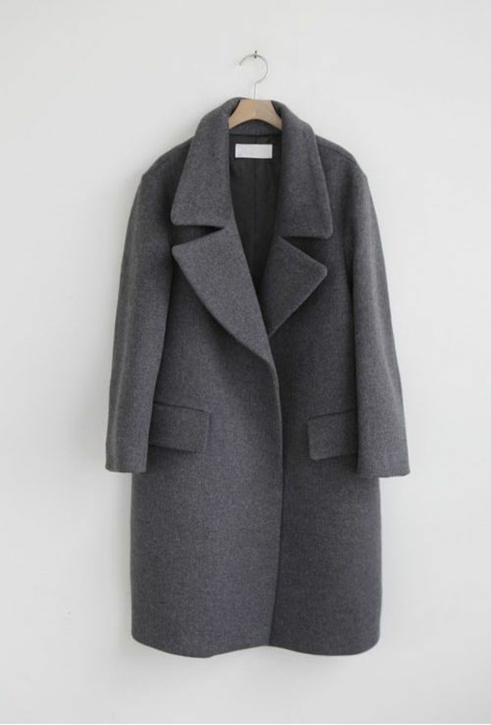 šedý kabát outfit zimní módní trendy dámy kabát tmavě šedá
