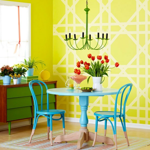 צהוב בהיר צבע עיצוב כחול שולחן