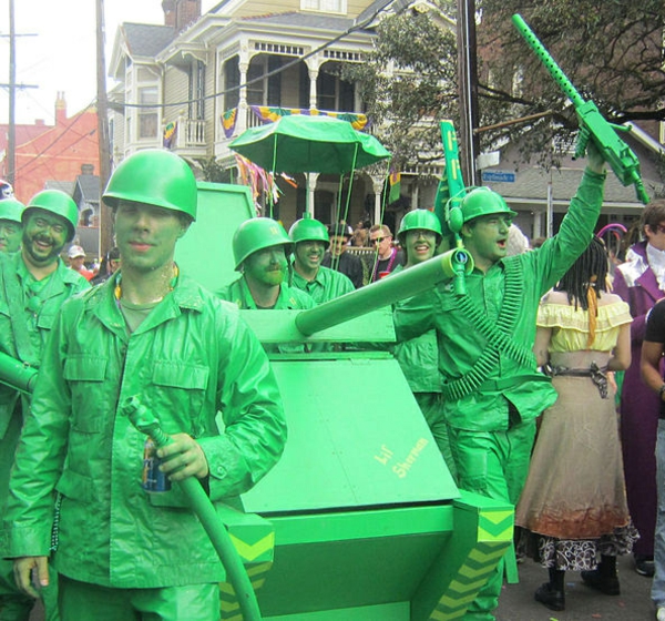 групови костюми за фигури от карнавалните фантастични зелени войници