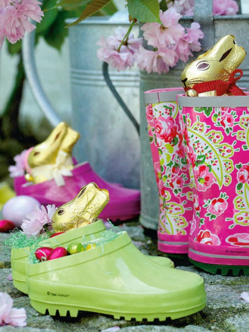 gummistøvler sko dekorasjon fargerik ide påske 2014