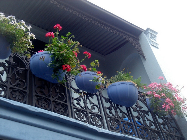 висяща градина на балконска мода градина готини идеи