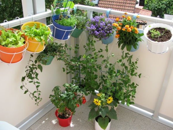 hanging garden on balcony shape garden pot