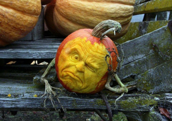carving halloween тиква дърворезба лице лице тиква