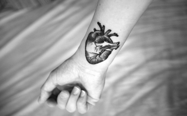καρδιά τατουάζ καρδιά ανθρώπινη ανατομία