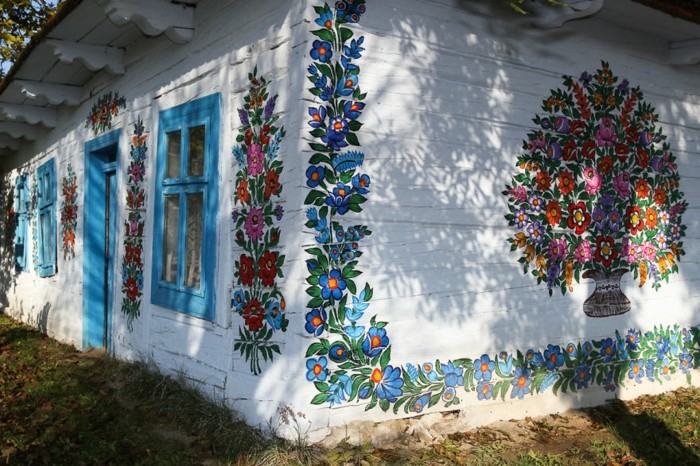 casa fachada zalipie árbol flor patrón deco exterior