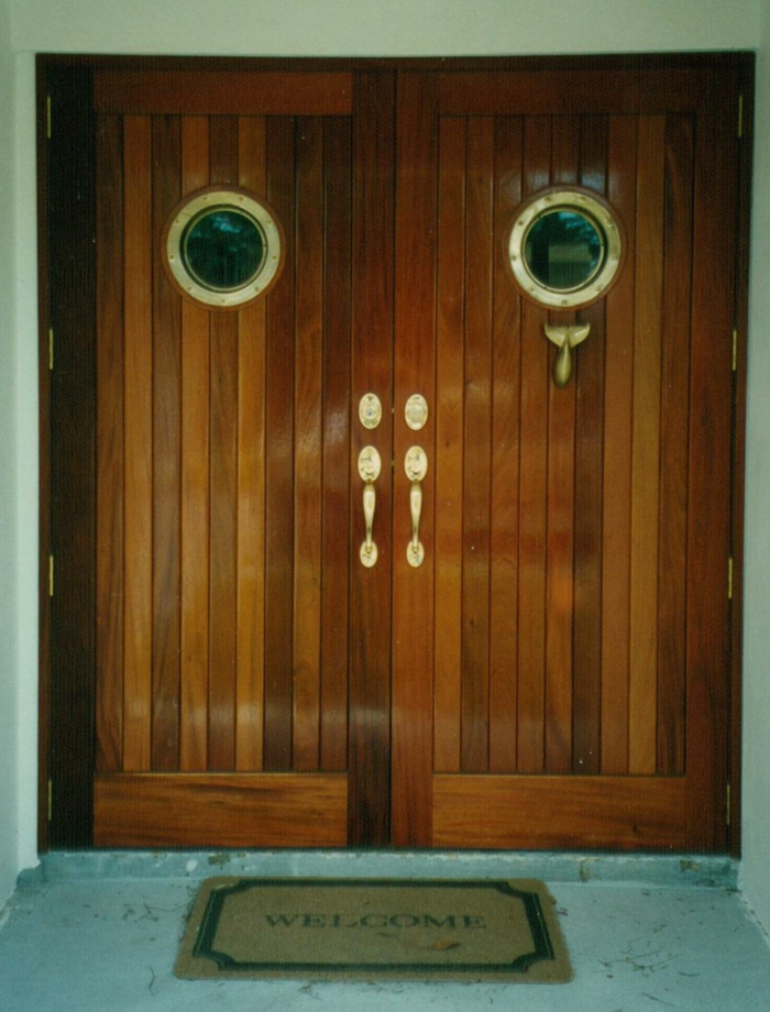 باب مصنوع من الخشب الباب الأمامي لبناء بديل لنفسك