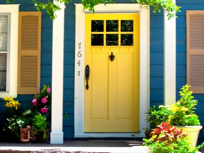 الأبواب الخشبية منزل مدخل الباب الأمامي الباب الأمامي خشبي باب بناء الأبواب مدخل أصفر