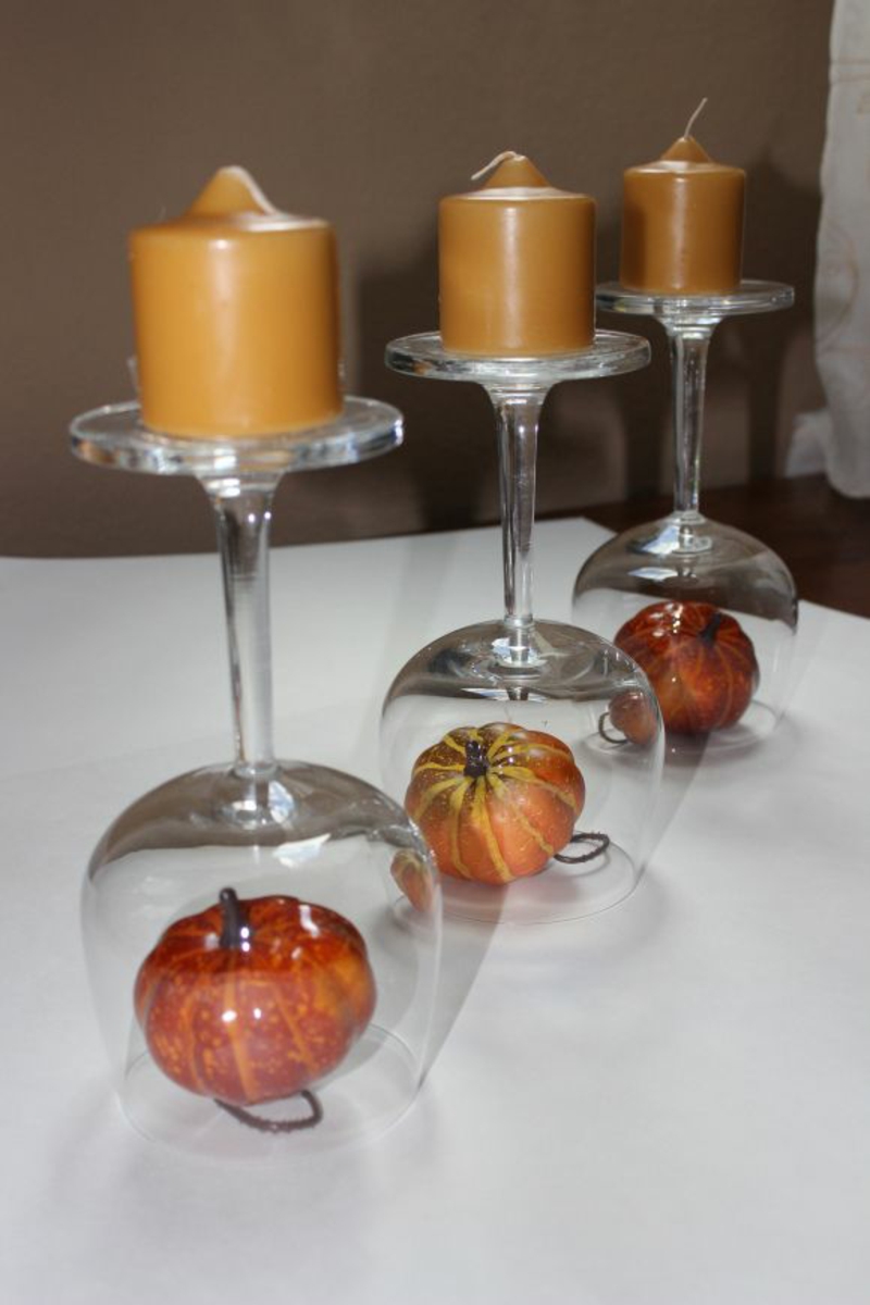 høst bord dekorasjon ideer gourds vin glass stearinlys