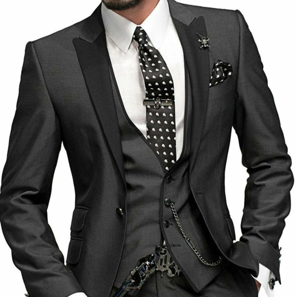 мъжки моден италиански костюм сакко без черна жилетка