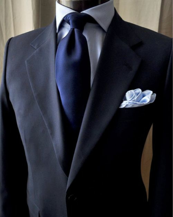 men's fashion italian suit shoulder wide v-shaped