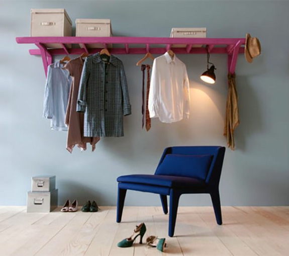 escalera de madera pintura color creativo artesanía ropa stand construye tú mismo
