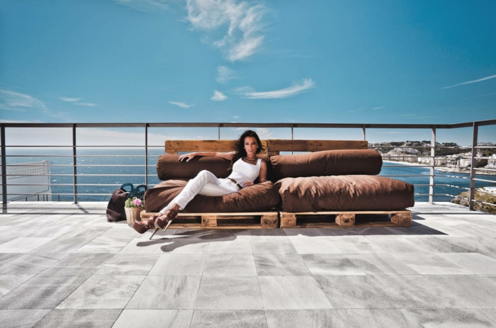 mobilier de palettes en bois diy europalette meubles en terrasse construire vous-même