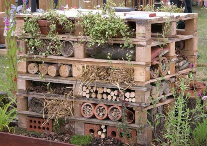 houten pallets meubels tuin diy ideeën planten staan