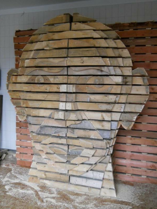 wooden pallets furniture DIY DIY ideas art ornate head