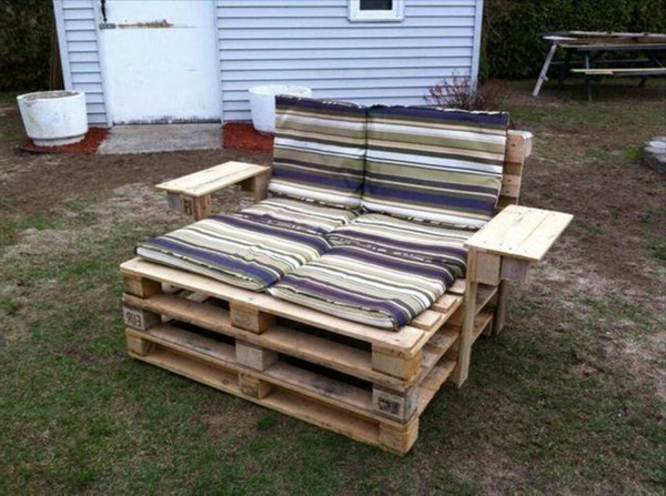 wooden pallets furniture DIY DIY ideas charms rustic