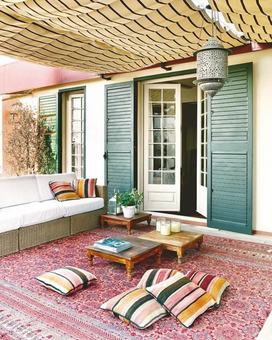 idėjos terasos dizaino azijietiško stiliaus rytietiškos sėdynės pagalvėlės rytietiško rotango medžio
