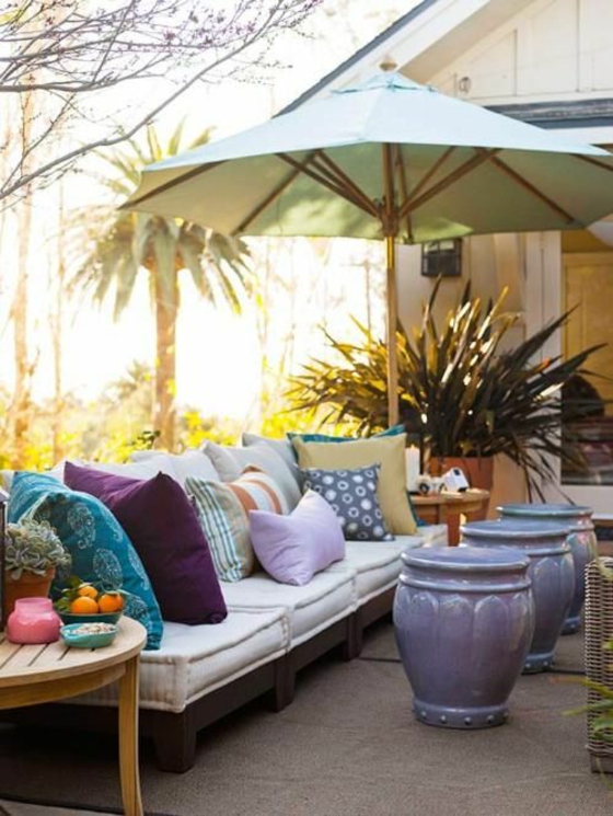Idėjos terasos dizaino privatumui ekranas saulės mesti pagalvę sodo baldai idėjos