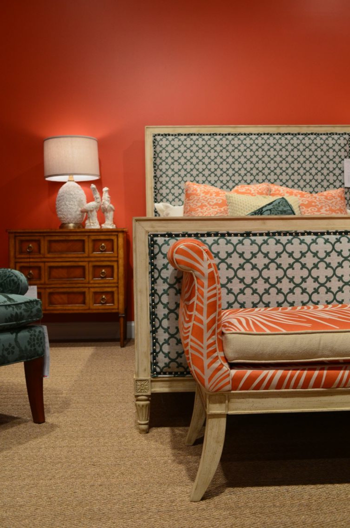 interjero dizainas pasirinkti sienos spalvos oranžinės niuansų miegamasis