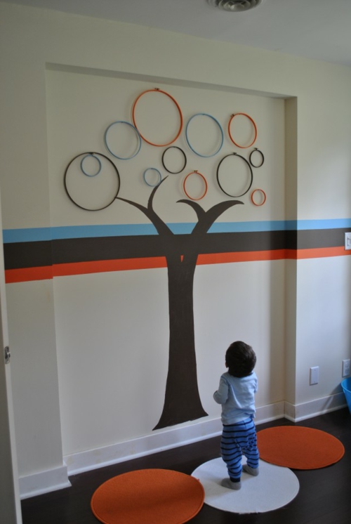 Иновативната декорация на стената направите стена на детската градина