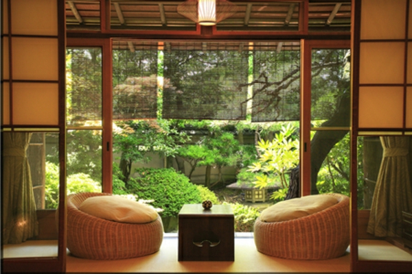 Japanilainen sisustusideat tasainen zen-tyylinen aurinkoterassi