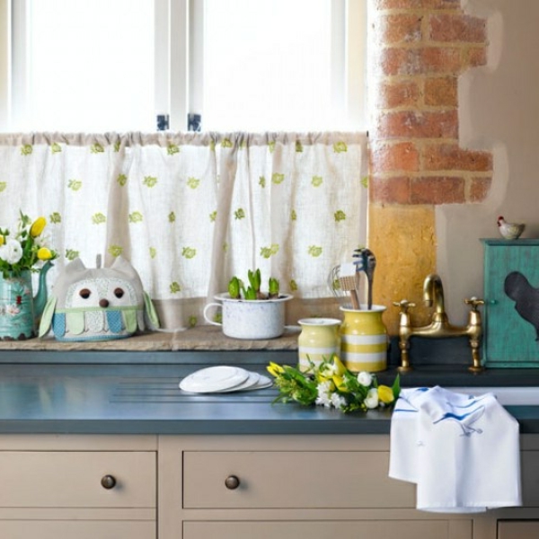 Κουρτίνες κουζίνας πράσινο floral μοτίβο
