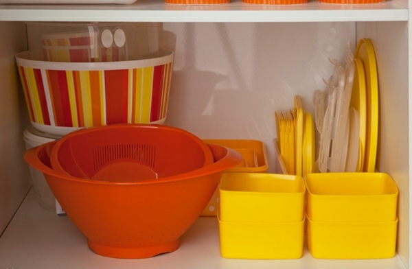 идеи за кухненски дизайн кухненски шкафове подредете резервоара за бон