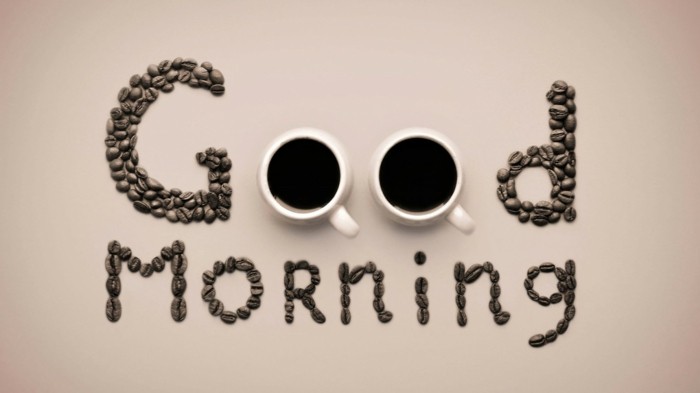 kávu piják kávové hrnky kávové boby dobré ráno
