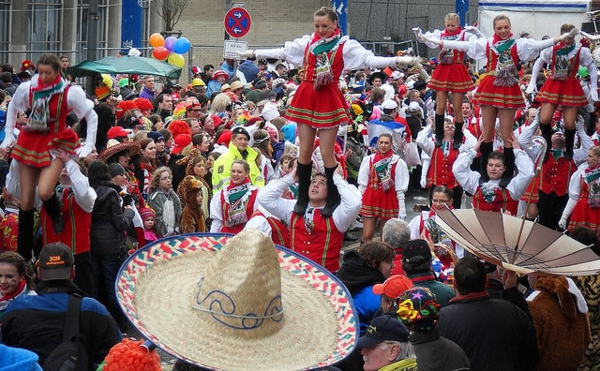 karneval 2015 i cologne dansere