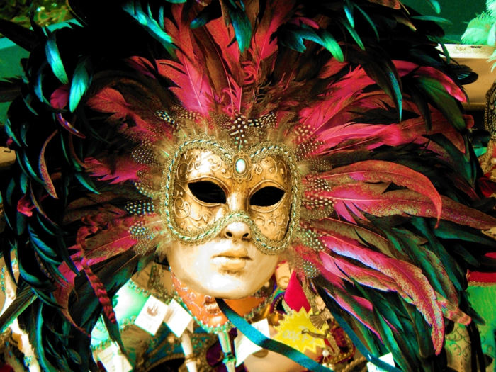 καρναβάλι στη Βενετία καρναβάλι φορεσιά κοστουμιών φτερό μάσκες χρυσό