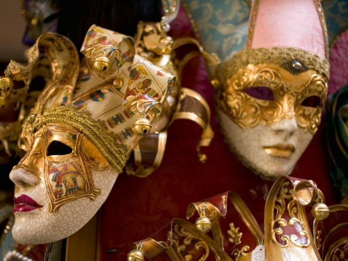 Καρναβάλι σε κοστούμια της Βενετίας καρναβάλι κλόουν