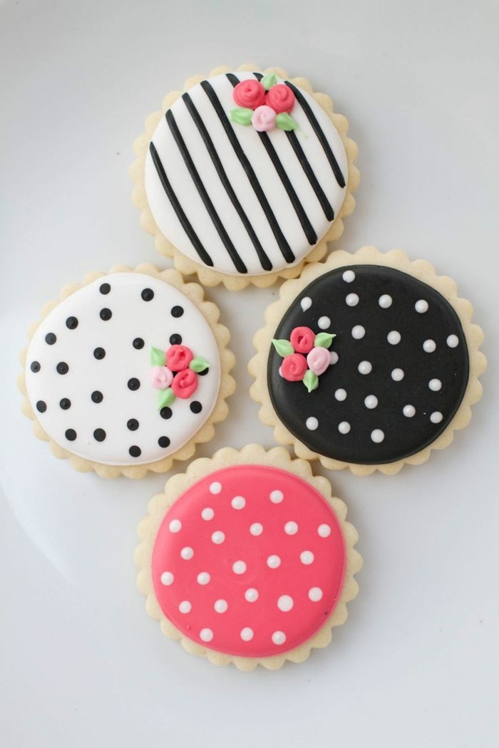 baking cookies decorating fancy biscuits
