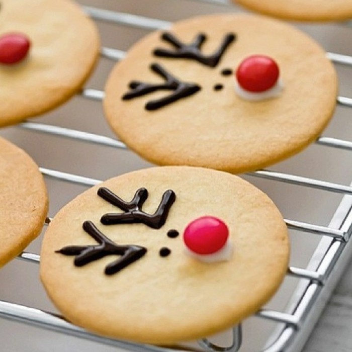 baking cookies christmas rudolf
