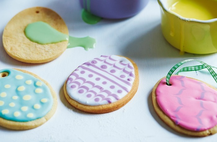cookies baking easter colored glaze