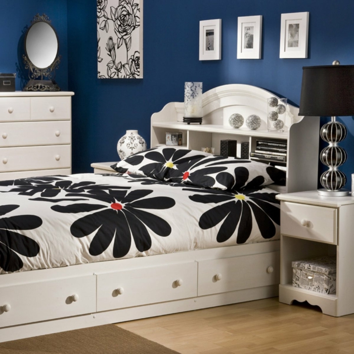 postele design skladování zásuvky krásné ložní prádlo modrá stěna barva