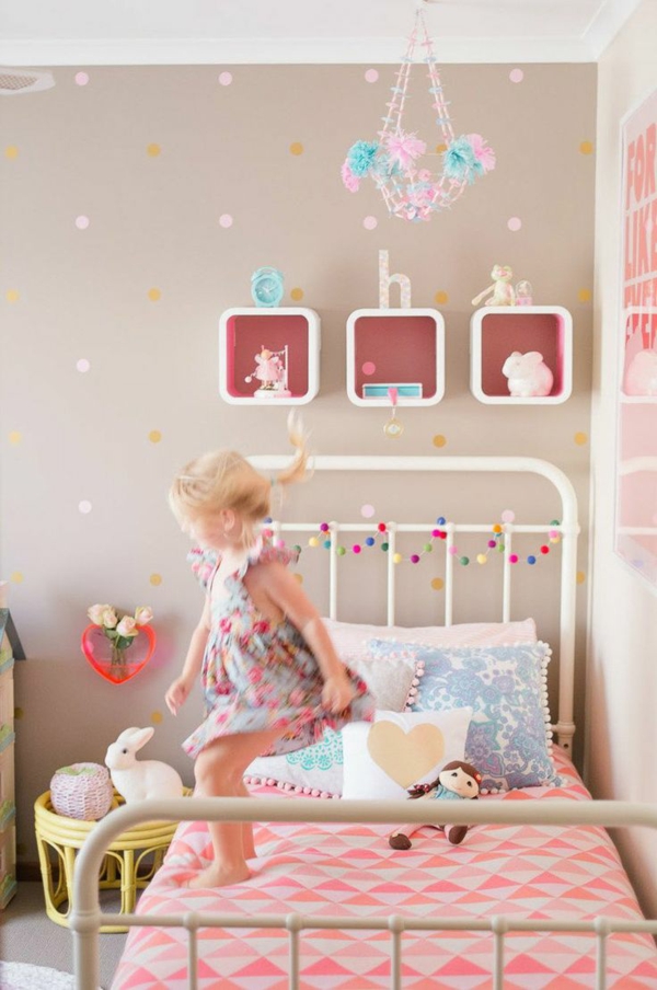 детска стая декориране на леглото стена дизайн идеи стенописи