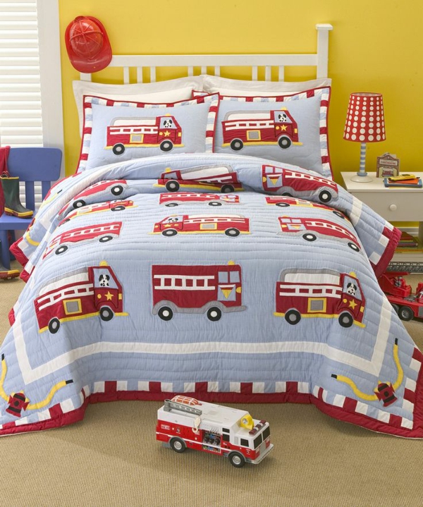 nursery design boy bed bedding fabric pattern deco ideas