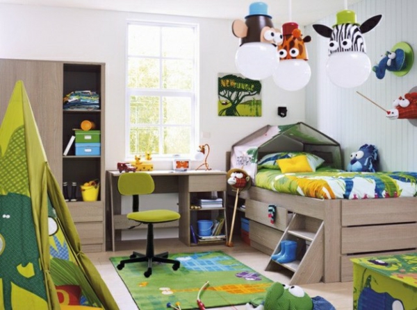 vaikų kambario dizainas mažiems berniukams švieži spalvos akcentai