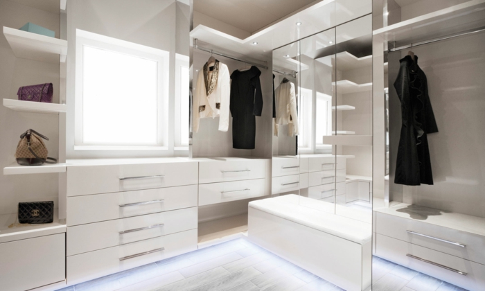 garderobe design dressing room sette opp speil benk