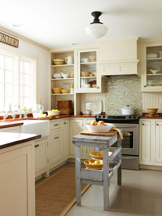 kleine slanke stijlvolle keuken design hout geschilderd ouderwets