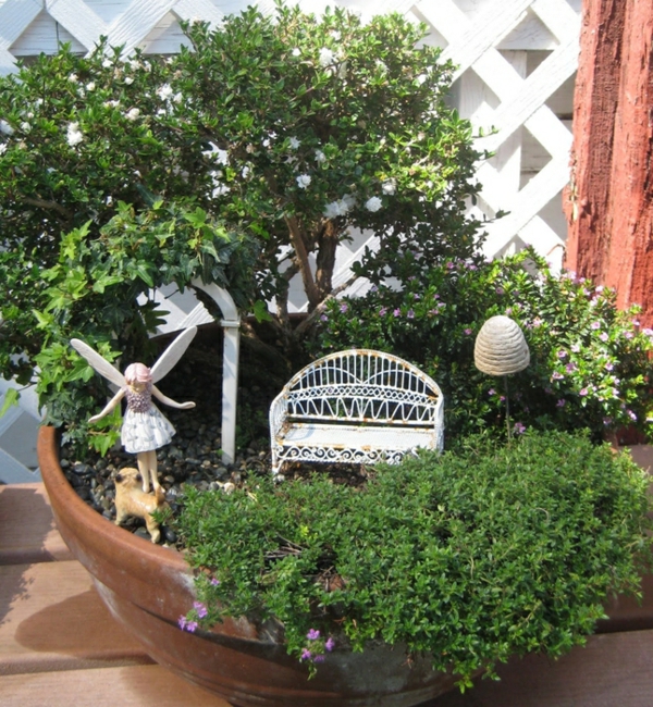小花园制作黄杨木童话长凳百里香