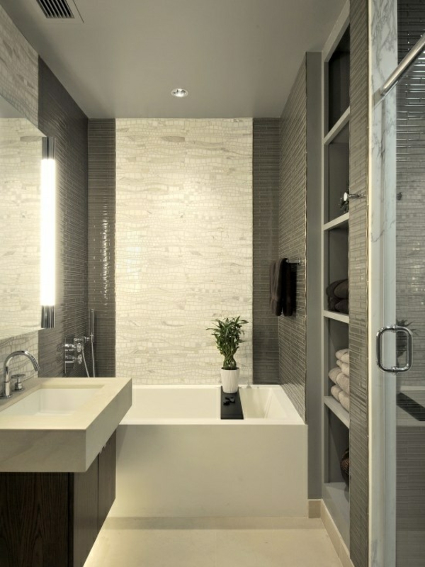 kleine badkamer tegels badkuip badkamer ontwerp kleine badkamer ideeën