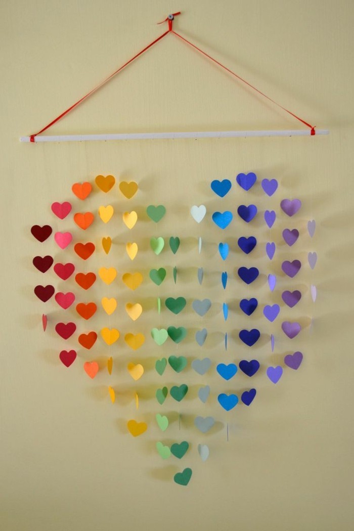 יצירתי מלאכת יד נייר לבבות צבעוניים ניידים