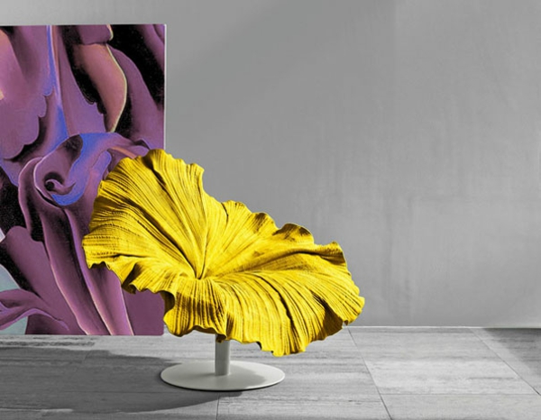 designer židle žlutý květ