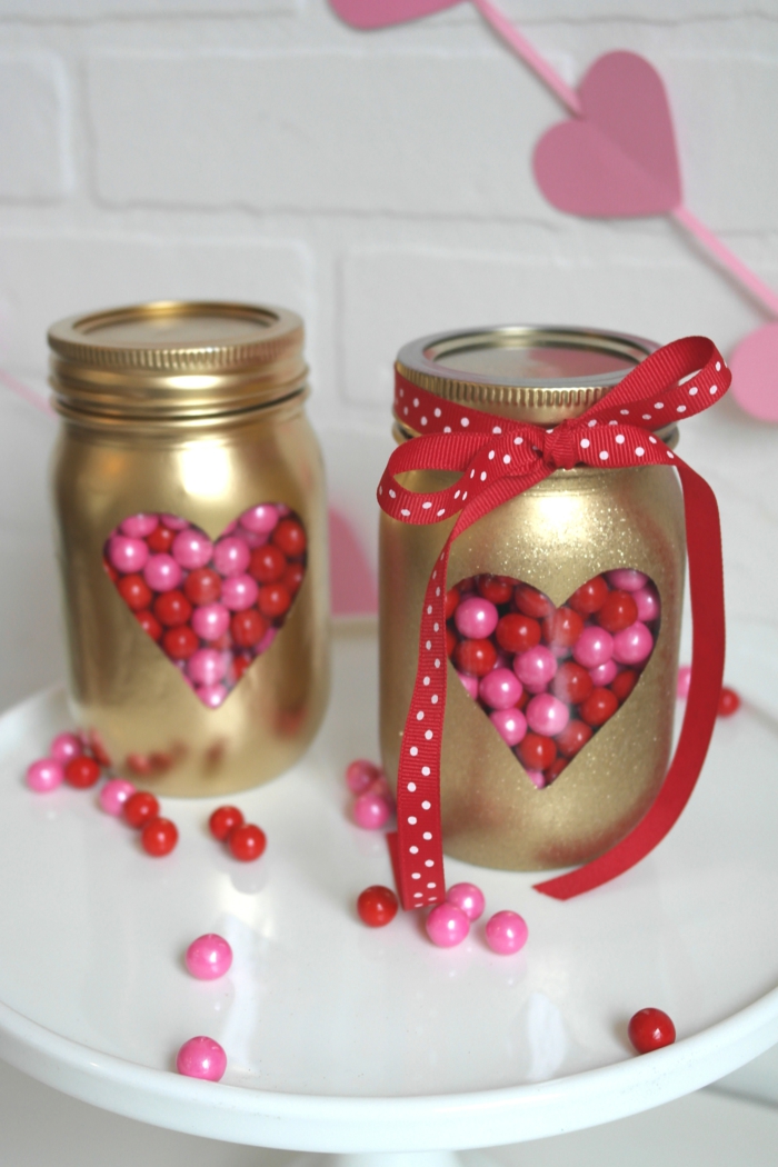 kūrybingi tinkleliu stiklainiai aukso dovanos idėjos Valentino diena DIY idėjos
