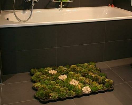 levende badematte grønt original design mørkt innebygd badekar