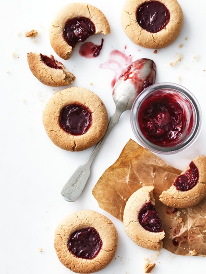 delicious recipe cookies with jam