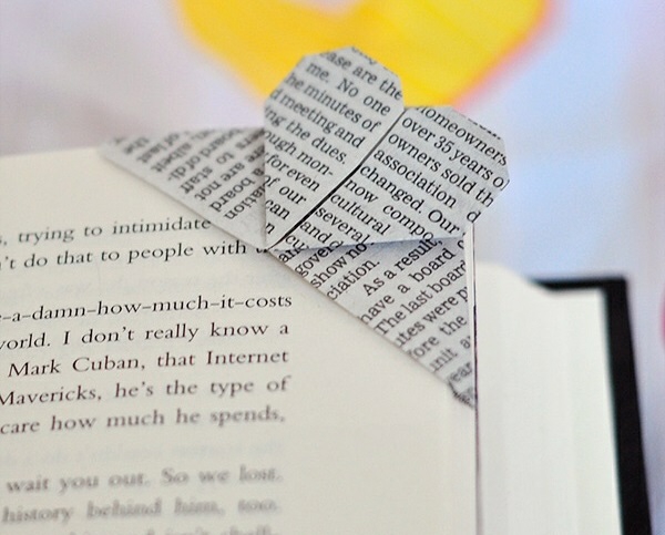 bookmark yourself crafting heart crafting ideas newsprint folding