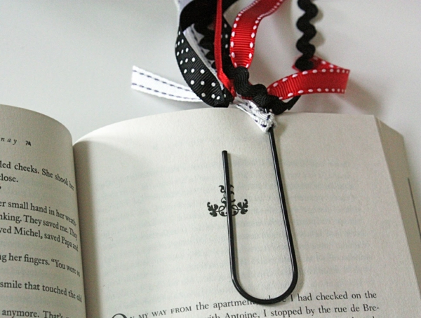 Bookmark yourself design staple ribbons