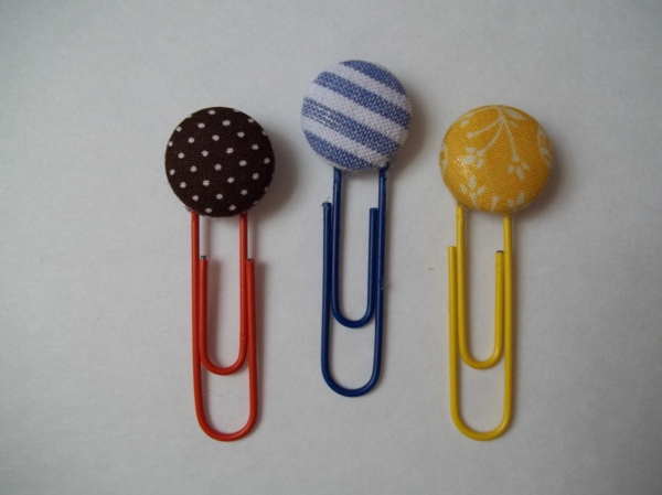 bookmark design itself staple buttons simple craft ideas